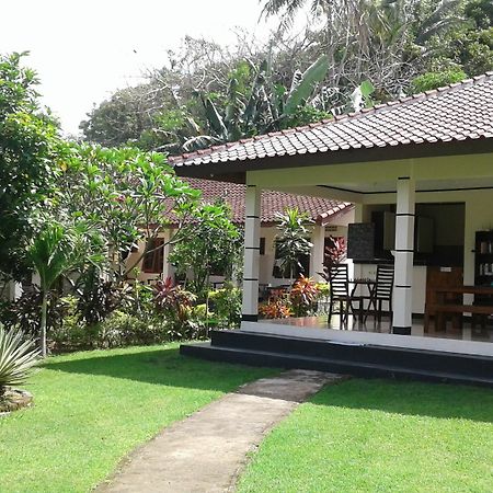 Indah Homestay And Cooking Classes Senggigi Eksteriør bilde