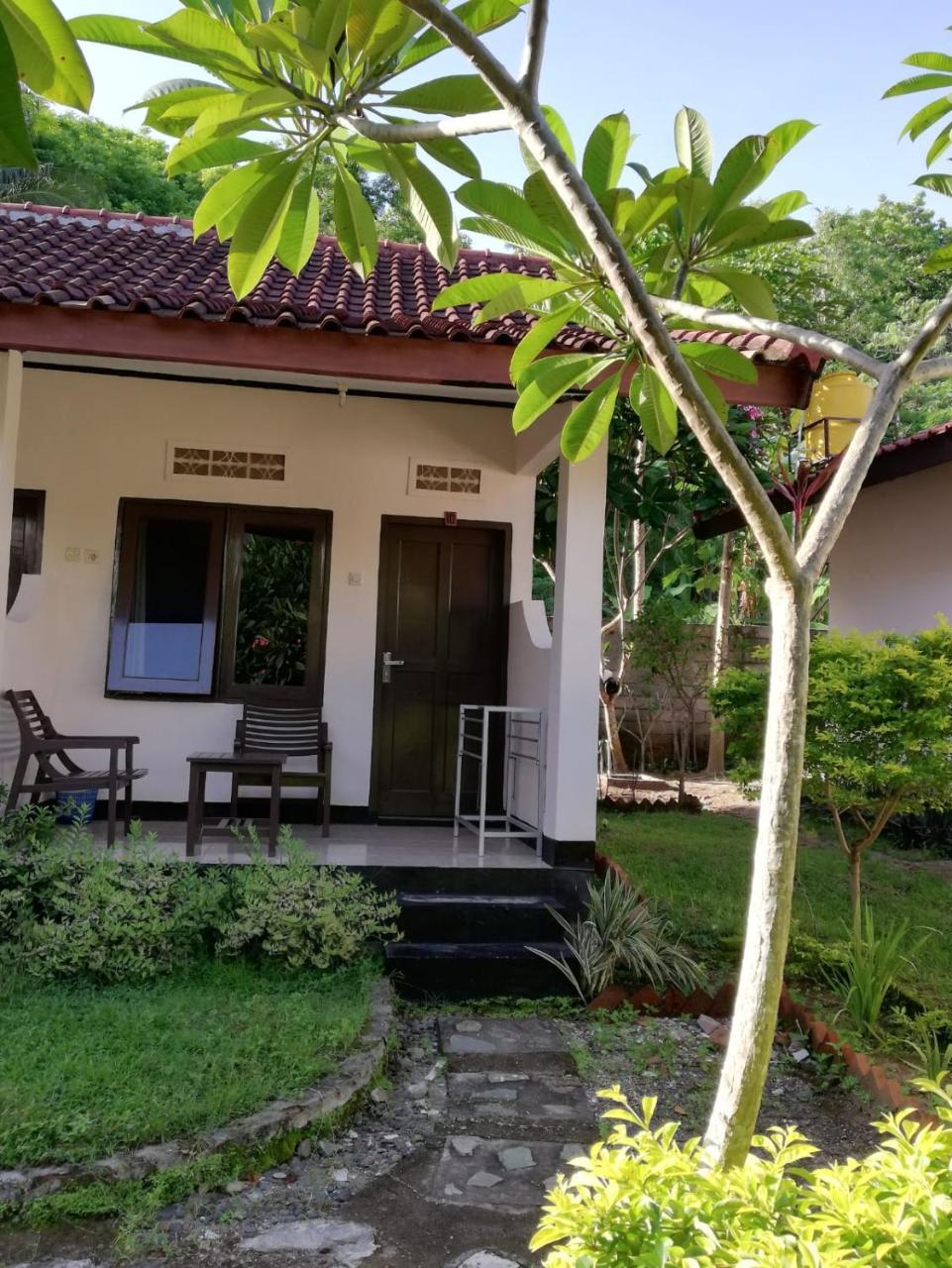 Indah Homestay And Cooking Classes Senggigi Eksteriør bilde